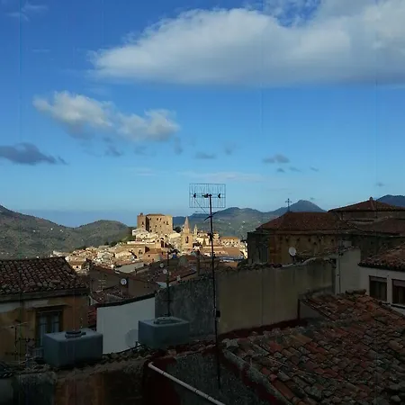Casa Levante *